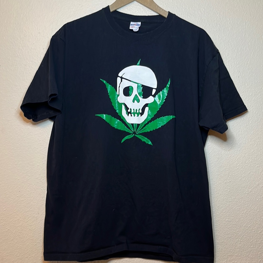 Trend kill tattoo and piercing weed graphic T-shirt